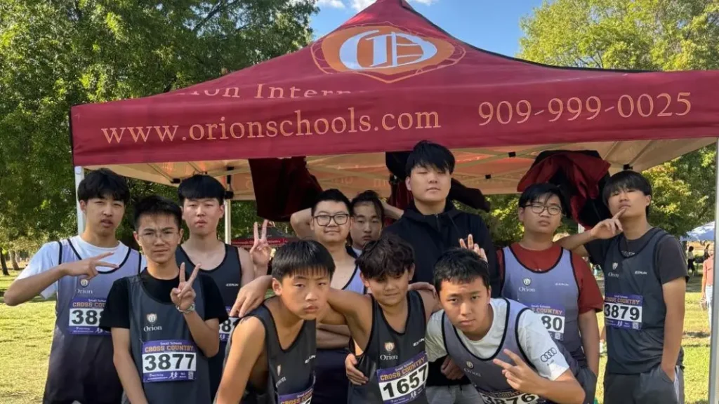 Middle School Boys Trail Race