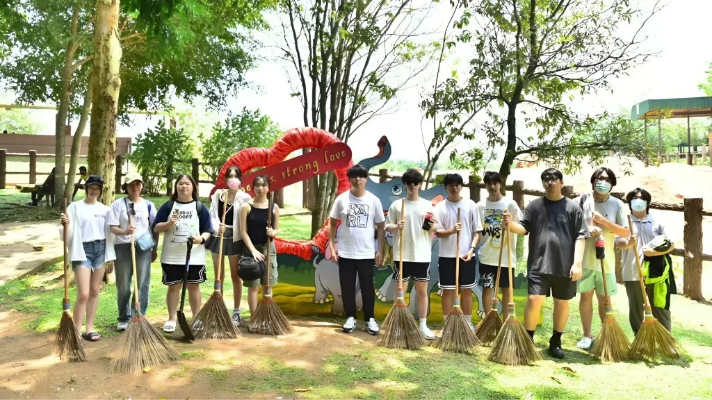 Orion Students Travel To Sri Lanka